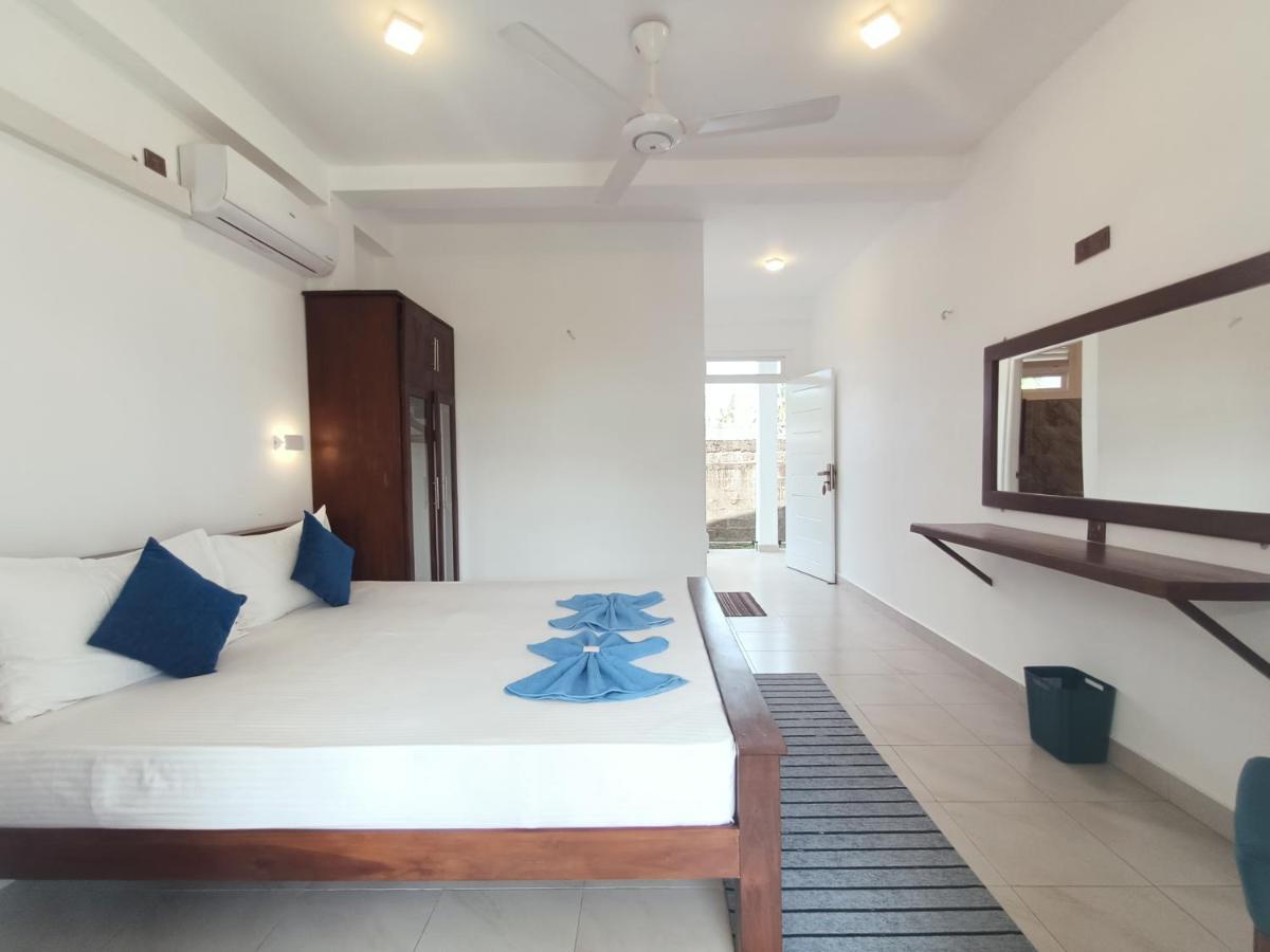 The Bamboo Tree Transit Hotel كاتوناياكى المظهر الخارجي الصورة