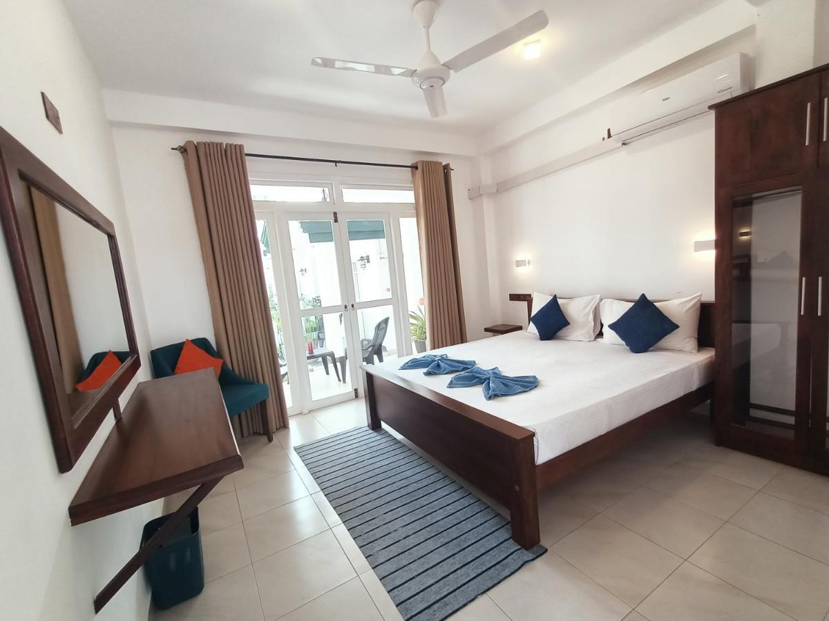 The Bamboo Tree Transit Hotel كاتوناياكى المظهر الخارجي الصورة